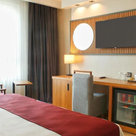 Ramada Plaza By Wyndham Hotel 5*