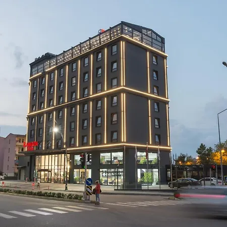 Hotel Ramada Plaza By Wyndham 5*