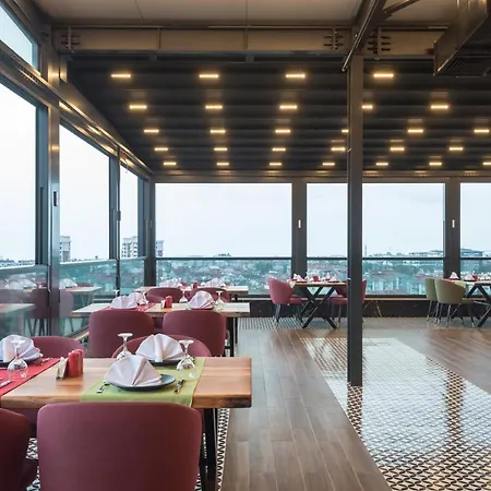 Ramada Plaza By Wyndham Hotel