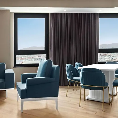 Hotel Ramada Plaza By Wyndham 5*