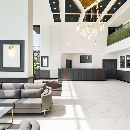 Ramada Plaza By Wyndham 5*