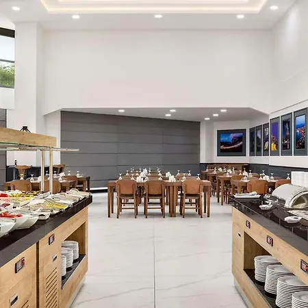 Ramada Plaza By Wyndham Hotel