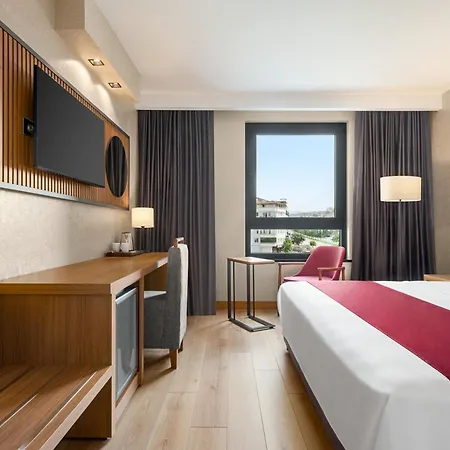 Ramada Plaza By Wyndham Hotel